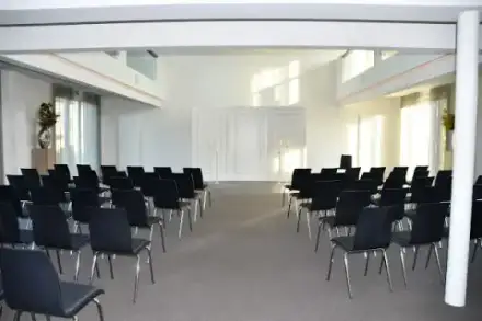 Foto von Adrian Bestattungen - Standort Paderborner Str. 47, 33154 Salzkotten