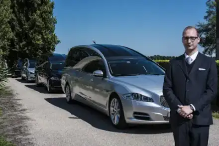 André Hahn Bestattungen und Trauerhilfe e.K. Hamburg, Schleswig-Holstein