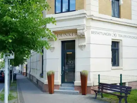 Foto von BESTATTUNGEN DUNKER GmbH