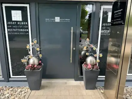 Foto von Bestattungen Josef Huber GmbH & Co. KG
