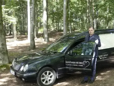 Foto von Bestattungen mit Herz Inh. Robert Schneider
