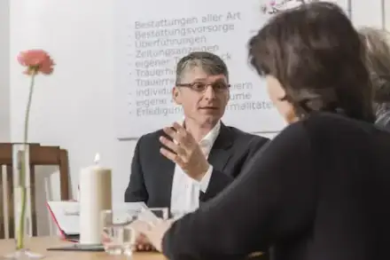 Foto von Bestattungen und Trauerhilfe Trauerzentrum Schöneberg