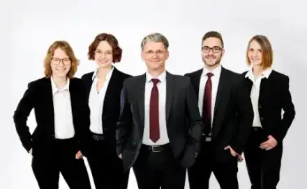 Foto von Bestattungsinstitut Achim Müllmaier - Postanschrift & Aufbahrung