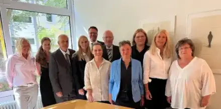 Foto von Bestattungsinstitut Schwind - Ihre Pietät in Frankfurt - Nied