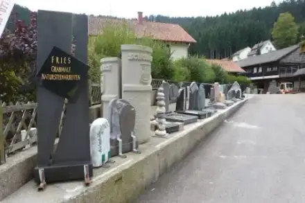 Foto von FRIES Bestattungen l Grabmale | Betriebsstätte Schonach