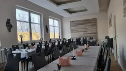 Foto von „Haus der Bestattung“ am Friedhof