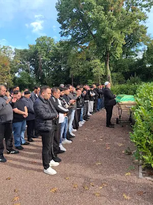 Foto von Islamische Bestattung internationale Überführungen