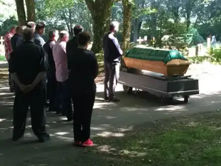 Foto von ISLAMISCHE BESTATTUNGEN Tübingen