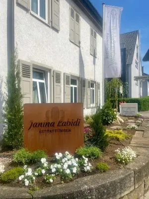 Foto von Janina Labidi Bestattungen Böblingen, Sindelfingen