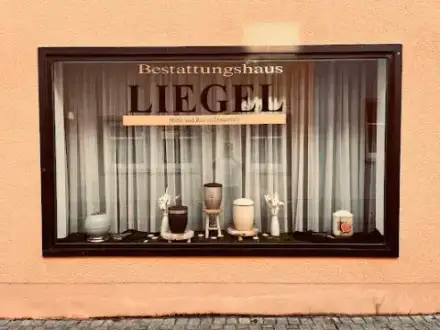 Foto von LIEGEL Bestattungshaus e.K