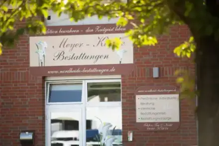 Foto von Meyer-Klische Bestattungen Nordheide Bestattungsunternehmen
