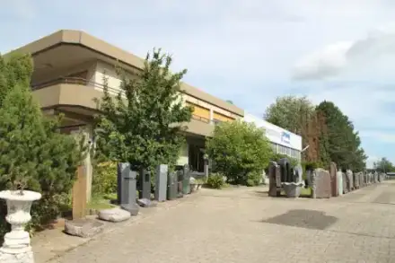 Foto von Natursteinwerk Jakobs - Grabsteine u. Bestattungen