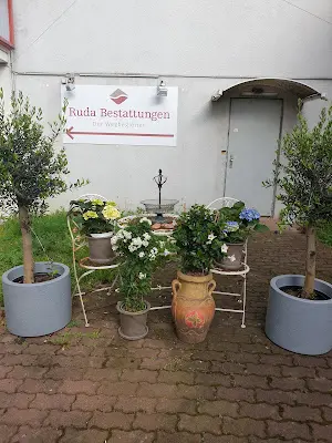 Foto von Ruda Bestattungen Berlin - Bestattungsinstitut - der Wegbegleiter