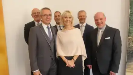 Foto von Thomas Multhaup & Team: Rede - Zeremonie - Rat