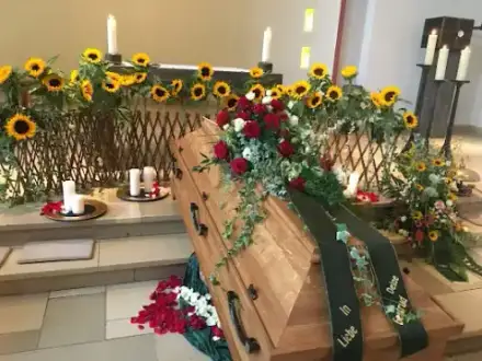 Foto von Trauerhafen - Andere Bestattungen