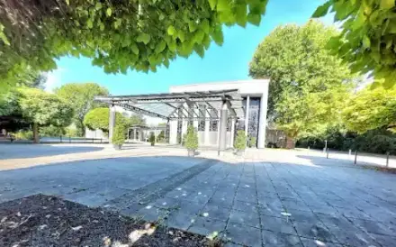 Foto von Trauerhalle im Hauptfriedhof